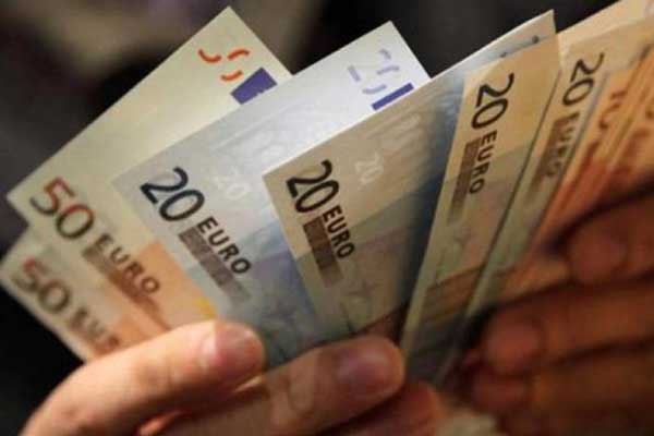 Επιδόματα τέλος! Ποια καταργούνται άμεσα – Ποιοι και πόσα χρήματα χάνουν