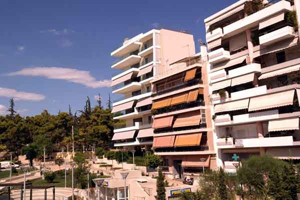 Business Insider: Η Ελλάδα στις 9 χειρότερες αγορές ακινήτων στον κόσμο -Η κατάρρευση συνεχίζεται