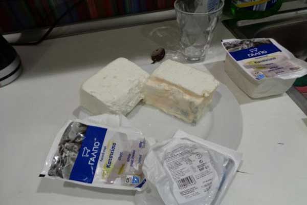 Ο ΕΦΕΤ ανακαλεί φέτα και κατσικίσιο τυρί 