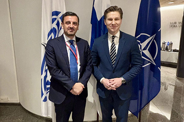 c93c2bca b432 42b6 a62e c9d7a3b63f09