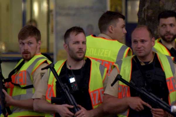 Δεκαοχτώ ετών και Ιρανογερμανός ο άνθρωπος που αιματοκύλησε το Μόναχο – Σκότωσε 9 πριν αυτοκτονήσει!