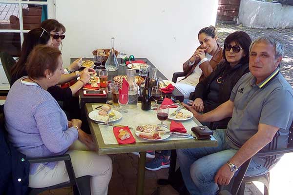 IMG 20190515 134458-από-γεύμα-σε-παραδοσιακό-εσταιτόριο