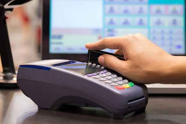 Νέα "οδηγία" του ΥΠΟΙΚ για την προμήθεια των POS