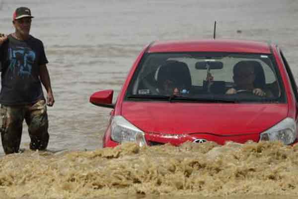 Πουέρτο Ρίκο: Νέα απειλή μετά τον τυφώνα -Υποχώρησε φράγμα, απομακρύνθηκαν 70.000 άνθρωποι