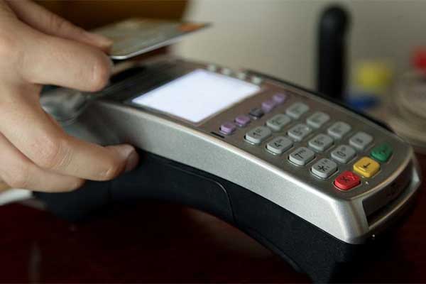 Δέκα εκατ. ευρώ κληρώνει σήμερα η λοταρία των αποδείξεων: Πώς θα γίνει η διαδικασία