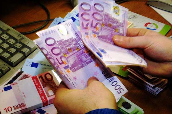 Πώς πληρώνονται όσοι εργάζονται την 25η Μαρτίου