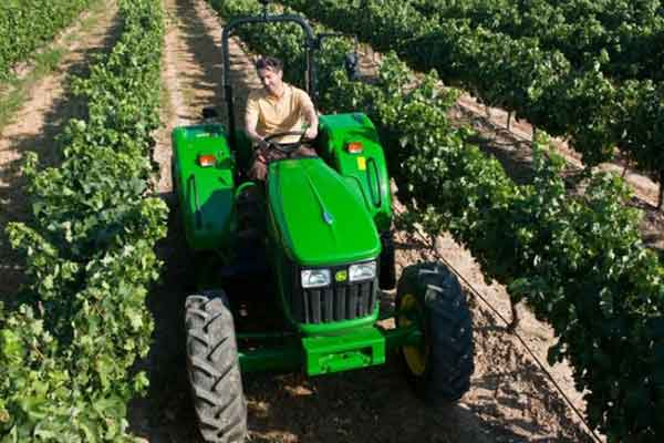 Έρχεται χαράτσι και για το πότισμα στα χωράφια