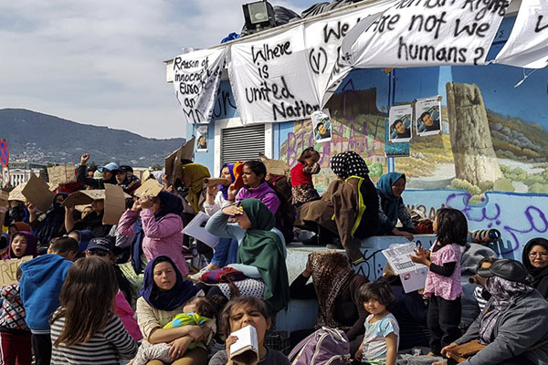 Σήμερα η κρίσιμη «σύνοδος» για το προσφυγικό: Τι φοβάται η Αθήνα