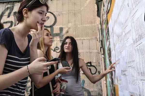 Βάσεις 2017, η πρώτη ανάλυση: Σε ποιες σχολές εκτοξεύτηκαν, πού έπεσαν 