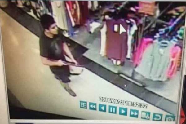 Νέο μακελειό στις ΗΠΑ! Τέσσερις νεκροί από "βροχή" πυροβολισμών! Ανθρωποκυνηγητό για τον δράστη