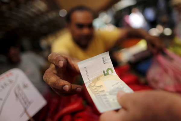 Αναδρομικό… "χαράτσι" για χιλιάδες φορολογούμενους – Ποιοι θα πληρώσουν διπλά την… "έκπτωση"