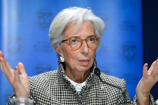 Λαγκάρντ από το Νταβός: Οι συντάξεις των Ελλήνων ήταν πολύ υψηλές