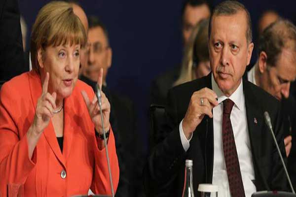 Ο Ερντογάν απειλεί την ΕΕ: Θα στείλω 3 εκατ. πρόσφυγες -Τι απαντά η Μέρκελ