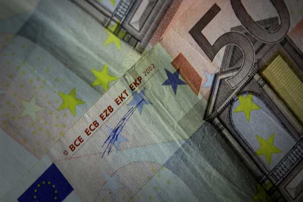 25η Μαρτίου: Πώς αμείβονται όσοι εργάζονται