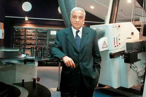 Πολιτιστικός Σύλλογος Τραπεζικών Ηλείας: Αύριο Σάββατο 27 Μαΐου η εκδήλωση "Μηνύματα από το σύμπαν" με ομιλητή τον Ηλείο Αστροφυσικό Δ.Σιμόπουλο