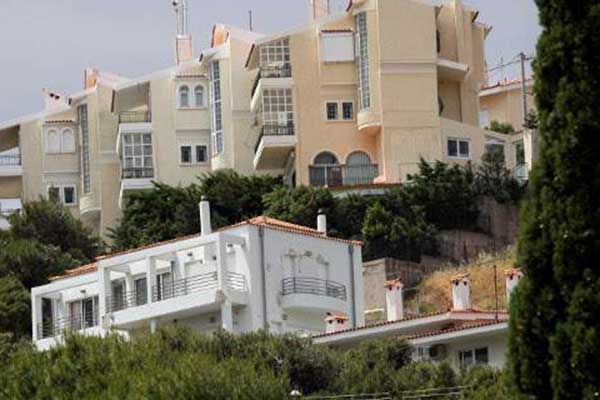 Ηλεκτροσόκ ΕΝΦΙΑ σε 60.000 ακίνητα -Ποιοι θα πληρώσουν το φετινό φόρο με καπέλo