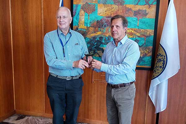 germanoi kathigites 2