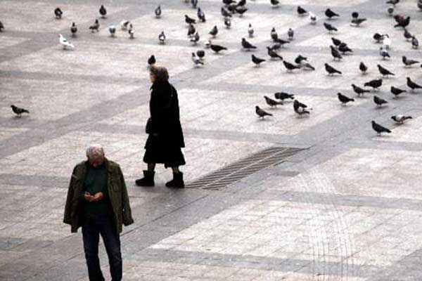 Γερμανικός Τύπος: Οι Ελληνες θα ήταν ακόμα πιο φτωχοί με την δραχμή