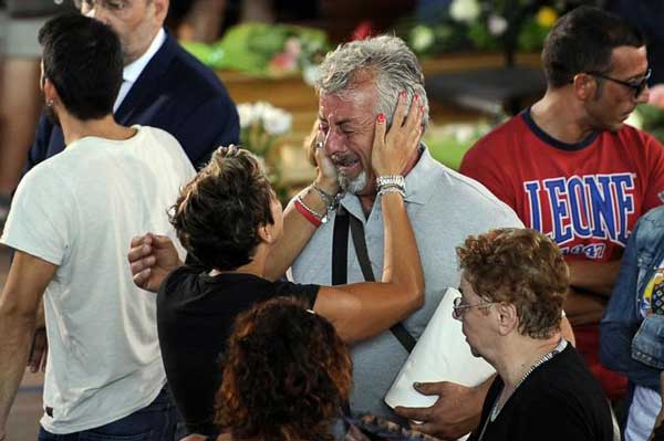 yx1yir3d5116-khhd-u1090349619795ini-680x452lastampa.it 