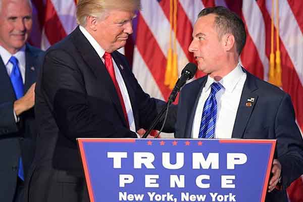 Ο Τραμπ απέλυσε τον ελληνοαμερικανό προσωπάρχη του Λευκού Οίκου