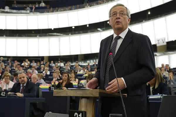 Γιούνκερ: «Οι Έλληνες παρεξήγησαν τον Σόιμπλε- Τους στήριξε όταν έπρεπε»