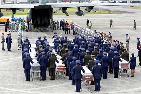 Η Βραζιλία υποδέχεται τις σορούς των παικτών της Σαπεκοένσε