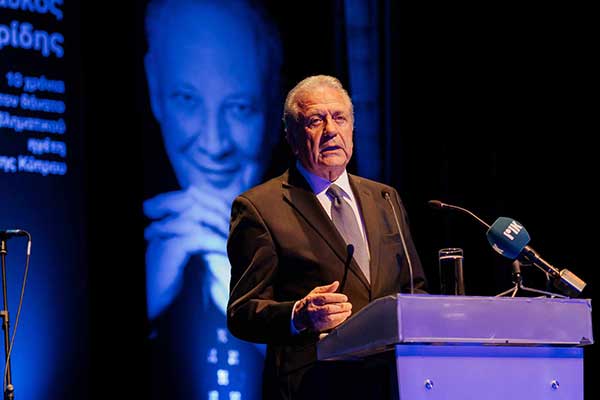 ΑΒΡΑΜΟΠΟΥΛΟΣ ΚΥΠΡΟΣ 1