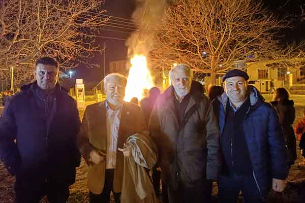 anamma fwtias drouva 13