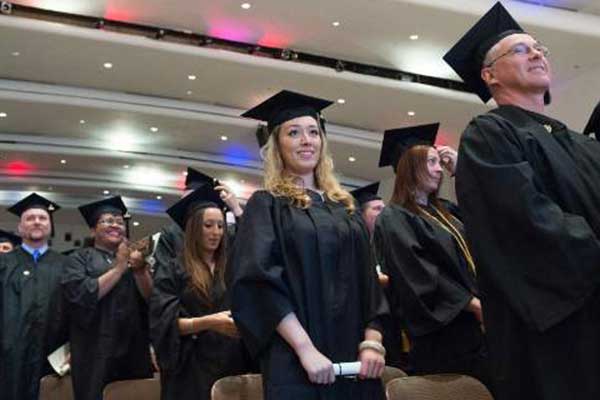 Brexit: Τι θα αλλάξει για τους φοιτητές της ΕΕ