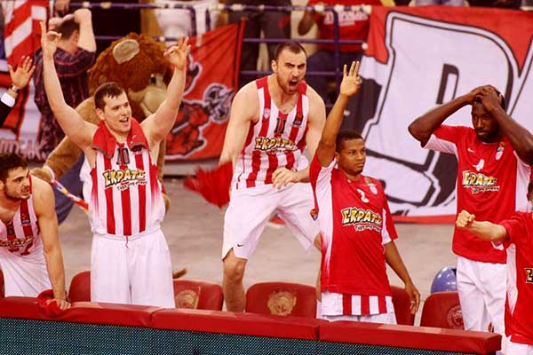Ολυμπιακός-Εφές 87-78: Πανηγυρική πρόκριση στο φάιναλ-4 της Κωνσταντινούπολης!