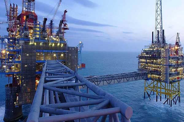 Στην κοινοπραξία ΕΛΠΕ-Total-Exxon Mobil οι παραχωρήσεις για υδρογονάνθρακες δυτικά και νοτιοδυτικά της Κρήτης