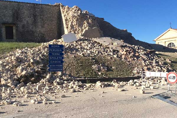 Σεισμός στην Ιταλία: Διχασμένοι οι σεισμολόγοι! Θα συνεχιστεί ο "χορός" των Ρίχτερ;