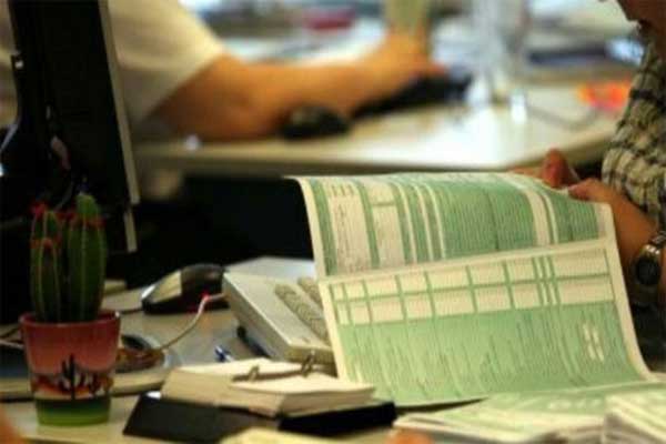 Τελευταία ευκαιρία για διορθώσεις στο Ε9 με μισό πρόστιμο - Λήγει σήμερα η προθεσμία