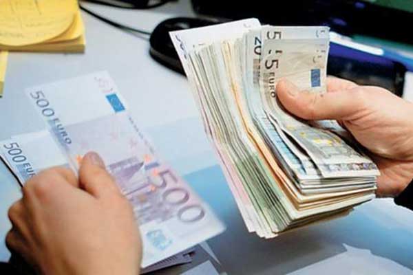 Με μισθό 400 ευρώ καλούνται να ζήσουν 500.000 εργαζόμενοι