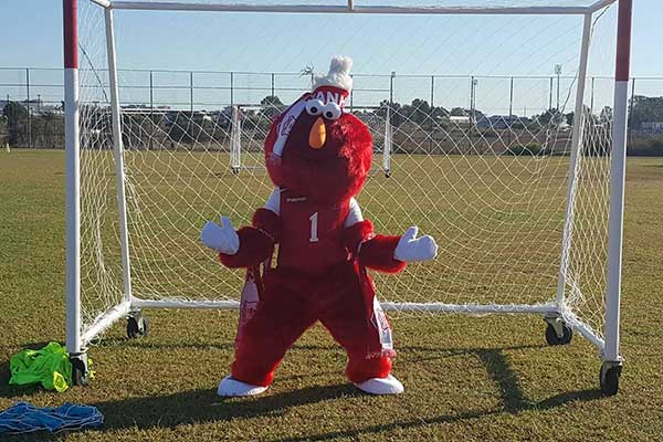 Πανηλειακός: Η ομάδα του Πύργου απέκτησε μασκότ - Πρώτη εμφάνιση την Κυριακή για τον "Πανήλα" [PHOTO]