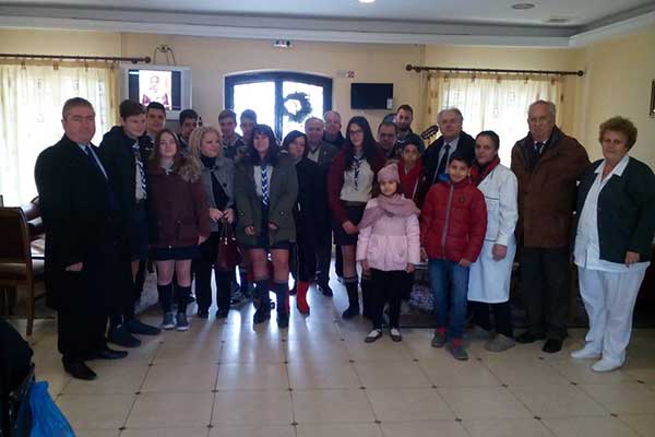Παλαιοί Πρόσκοποι Ηλείας: Πραγματοποίησαν την "Καλή Πράξη" των Χριστουγέννων στο Άσυλο Ανιάτων "Ν.Βασιλειάς" [PHOTOS]