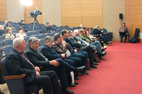 05 MPELOGIANNH EKDHLWSH