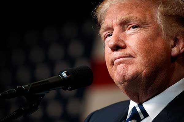 Μπρα-ντε-φερ Τραμπ με Δικαιοσύνη: Το Σιάτλ μπλόκαρε προσωρινά το αντιμεταναστευτικό διάταγμα 