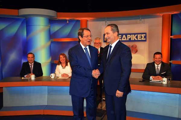 Κύπρος: Άνοιξαν οι κάλπες για τον β’ γύρο των προεδρικών εκλογών