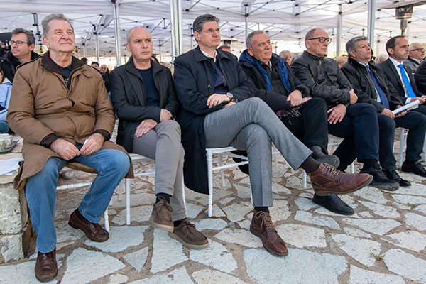 ekdilwsi panagoulis divri4