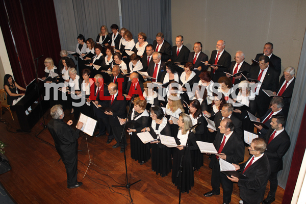 Πύργος: Εντυπωσίασε η Εκδήλωση-Αφιέρωμα στη Δανάη Στρατηγοπούλου στο κατάμεστο Θέατρο Απόλλων [VIDEO+PHOTOS]