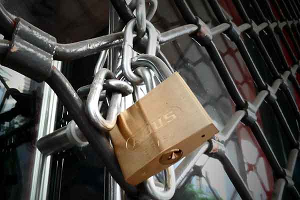 Μίχαλος: Από το 2008 κλείνουν 100 επιχειρήσεις την ημέρα- Χάθηκαν 1 εκατ. θέσεις εργασίας