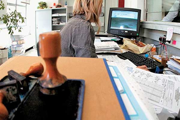 Έως και 25% κάτω οι συντάξεις για ελεύθερους επαγγελματίες και επιστήμονες