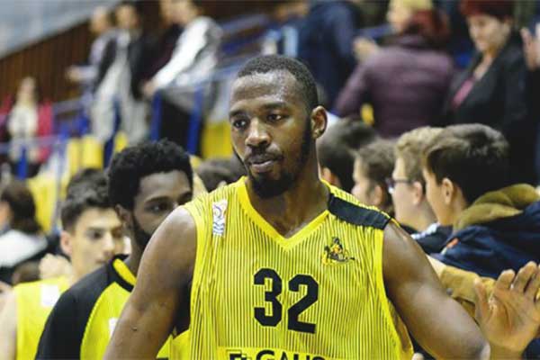 Στον Κόροιβο ο John Florveus!