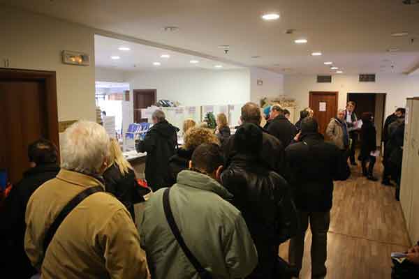 «Εξαφανίστηκαν» 78.000 φορολογούμενοι μέσα σε ένα χρόνο-Συρρικνώθηκαν κατά 2,5 δισ. τα δηλωθέντα εισοδήματα