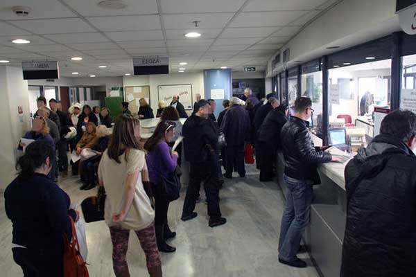 Στοιχεία σοκ: Οφειλές «μαμούθ» 22,4 δισ. στα ασφαλιστικά ταμεία