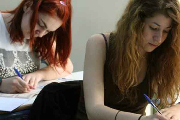 Πρεμιέρα αύριο για τις Πανελλήνιες -Ολα όσα πρέπει να γνωρίζουν οι μαθητές