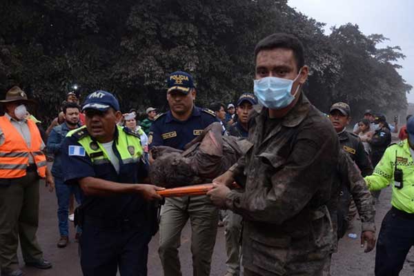 Γουατεμάλα: Στους 332 οι αγνοούμενοι από την ολέθρια έκρηξη του ηφαιστείου Φουέγο
