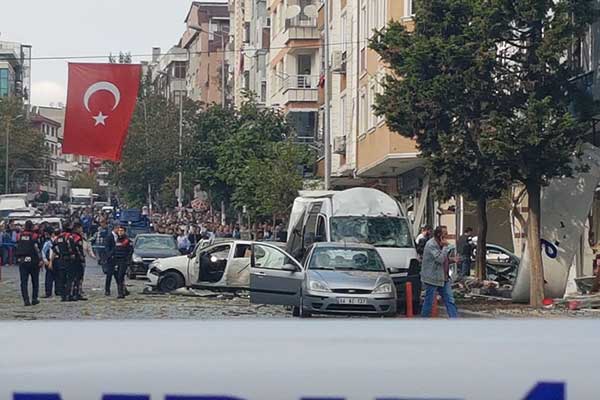 Ισχυρή έκρηξη κοντά σε αστυνομικό τμήμα στην Κωνσταντινούπολη -Τουλάχιστον 5 τραυματίες 