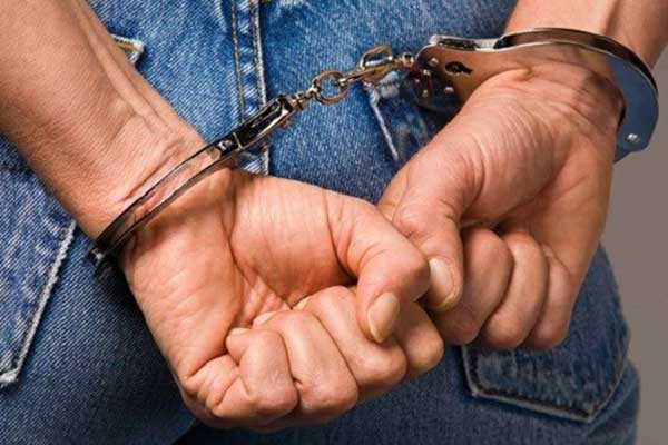 Πύργος: Έκλεψαν από συνεπιβάτη τους χρήματα με τη μέθοδο της απασχόλησης